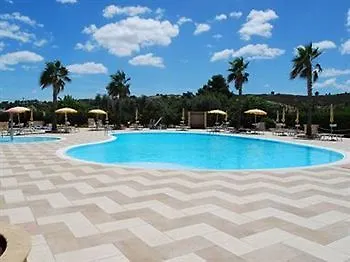 Club Sole Mare Apartahotel 3*